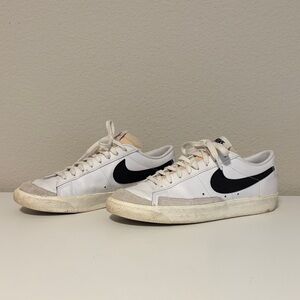 Nike Blazer Low 77 Leather Sneakers Casual Shoes White Black Vintage Men's 9.5